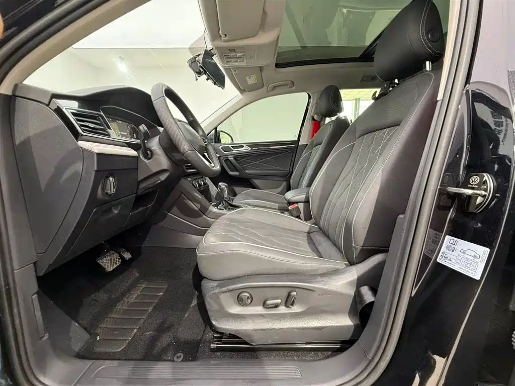 Tiguan L 280 TSI Auto 2 WD Trend Creative Limited