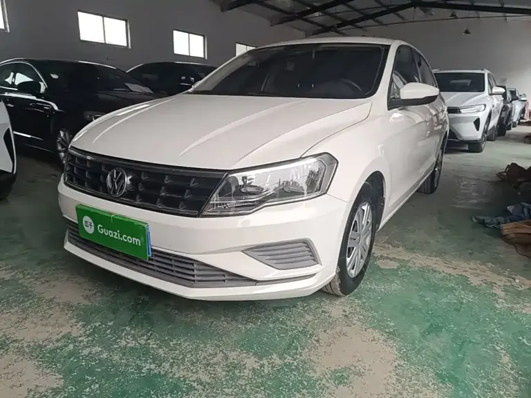 Volkswagen Jetta 1.4 L Manual Fashion