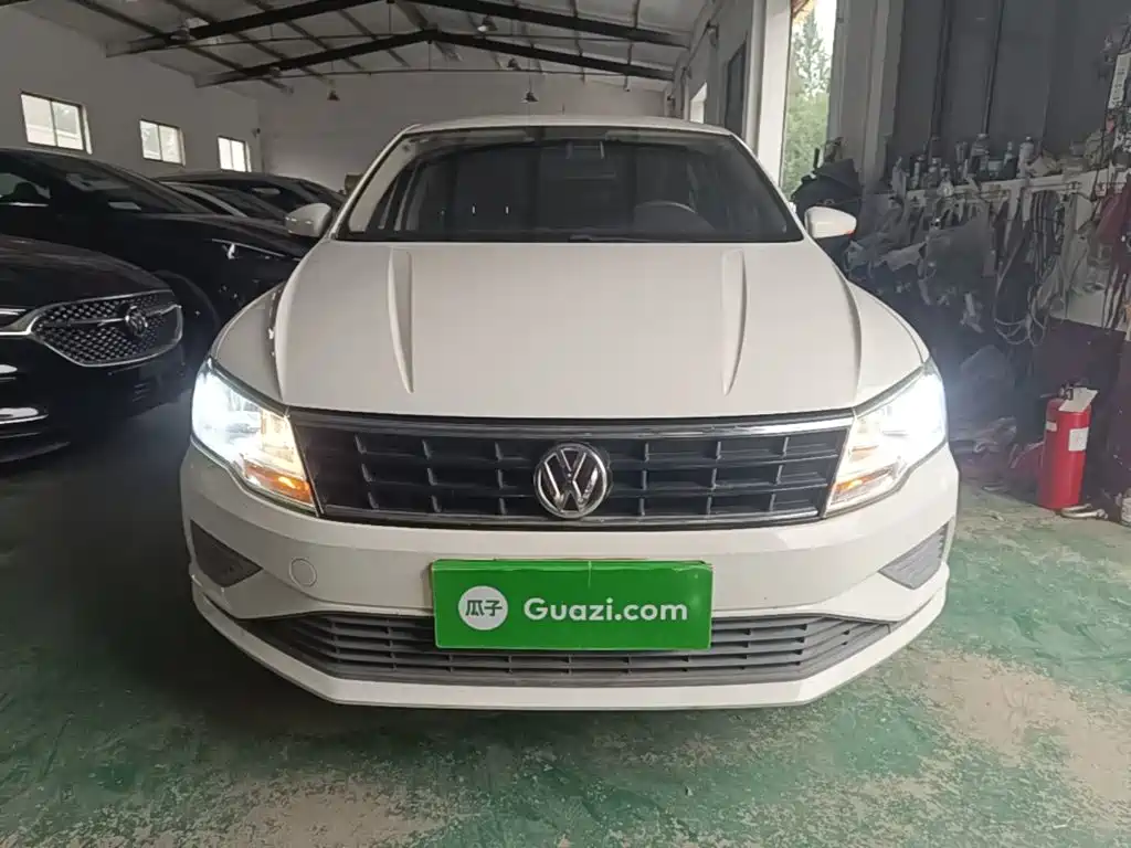 Jetta 1.4 L Manual Fashion