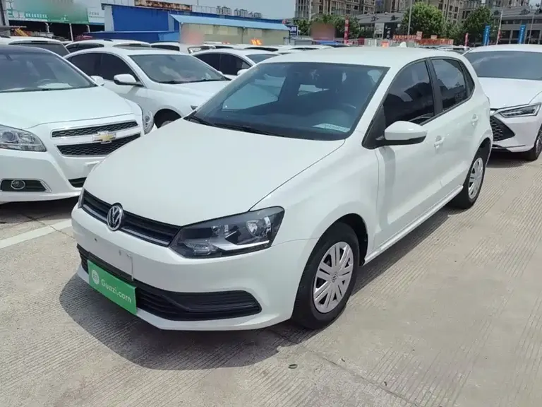 Volkswagen Polo 1.4 L Manual Style