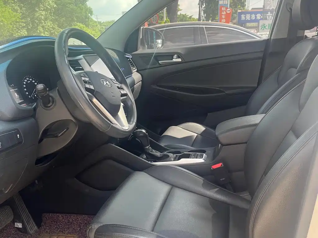 Tucson 1.6 T DCT 2 WD Intelligent