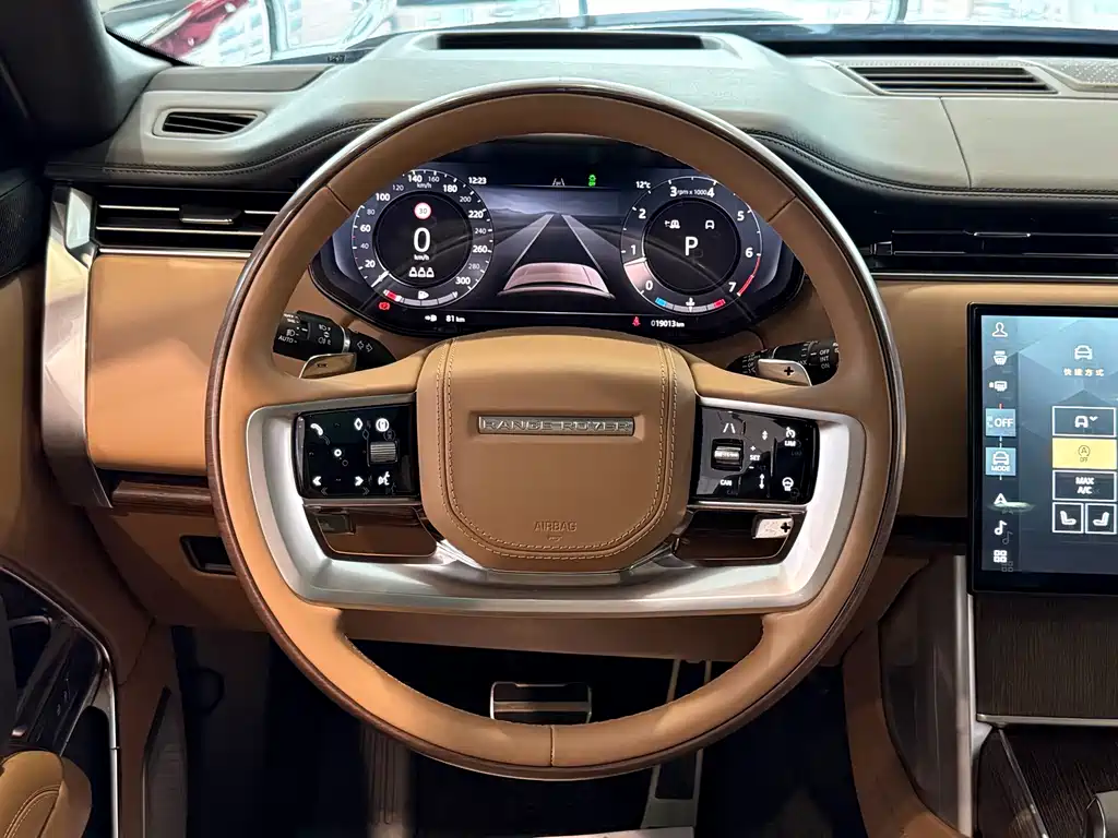 Range Rover 3.0 L6 400 PS Exemplary Extended