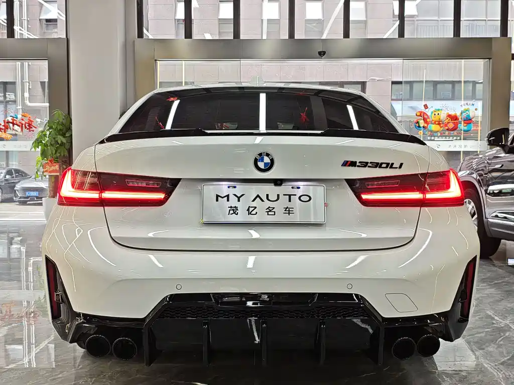 BMW 3 Series 320 Li M Sport Package