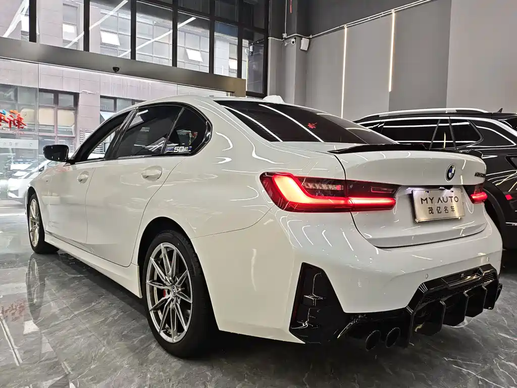 BMW 3 Series 320 Li M Sport Package