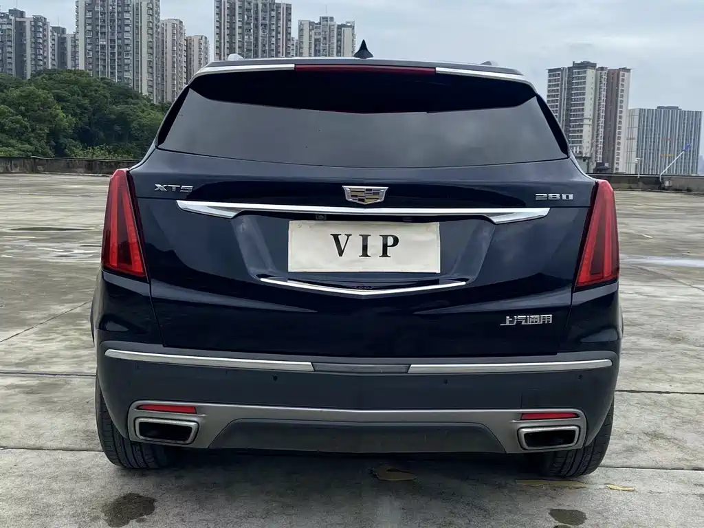 Cadillac XT5 28 T Luxury