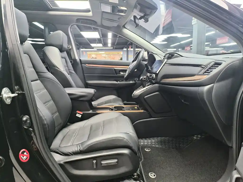 Honda CR-V 240 TURBO CVT 2 WD Style