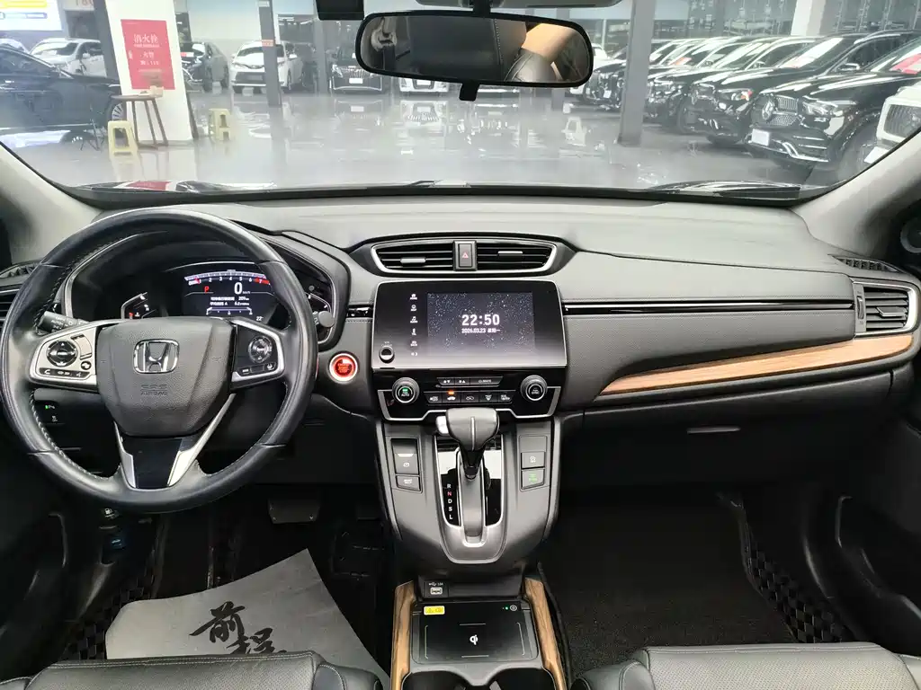 Honda CR-V 240 TURBO CVT 2 WD Style