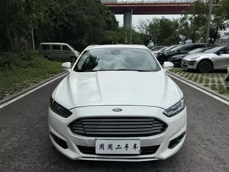 Ford Mondeo 2.0 L GTDi200 Luxury