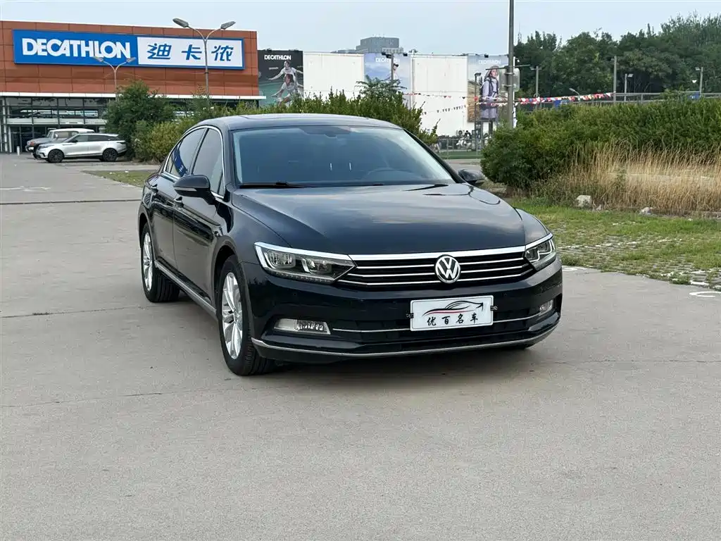 Magotan 380 TSI DSG Luxury CN-VI