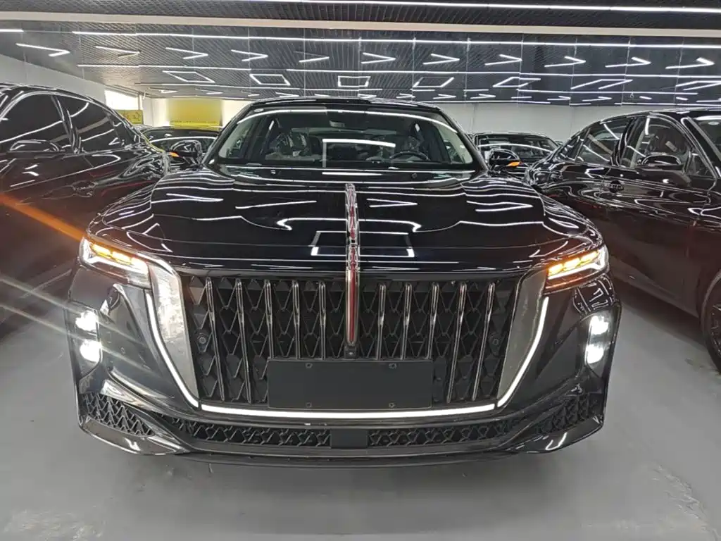Hongqi H9 2.0 T Flagship Smooth Private Style