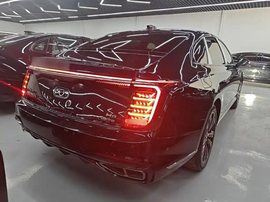 Hongqi H9 2.0 T Flagship Smooth Private Style