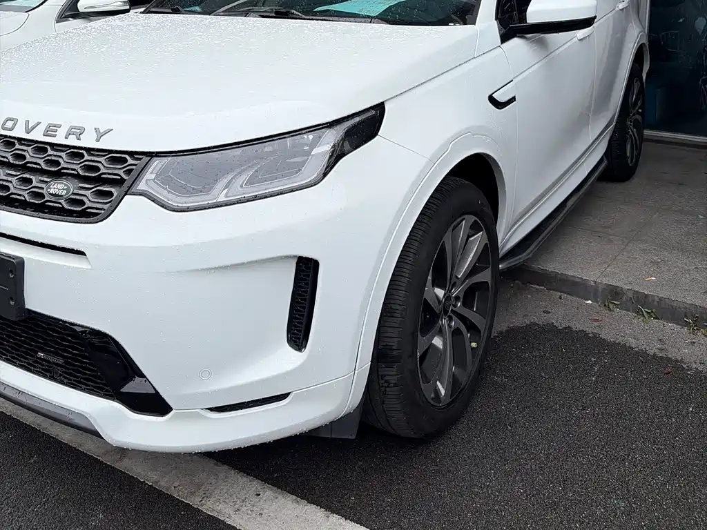 Discovery Sport Facelift 249 PS R-Dynamic SE Performance Tech 5-seat