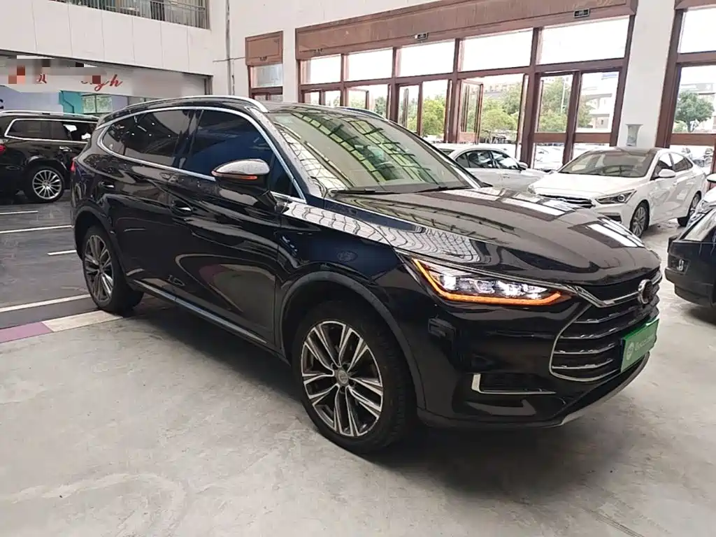 Tang 2.0 T Auto Connected Honored 7-seat CN-V