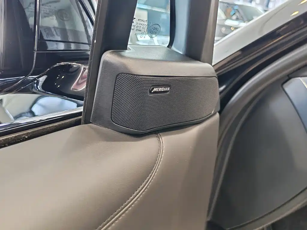 Range Rover 3.0 L6 400 PS Prosperity Extended