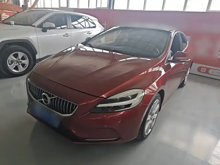 Volvo V40 T3 Smart Grace