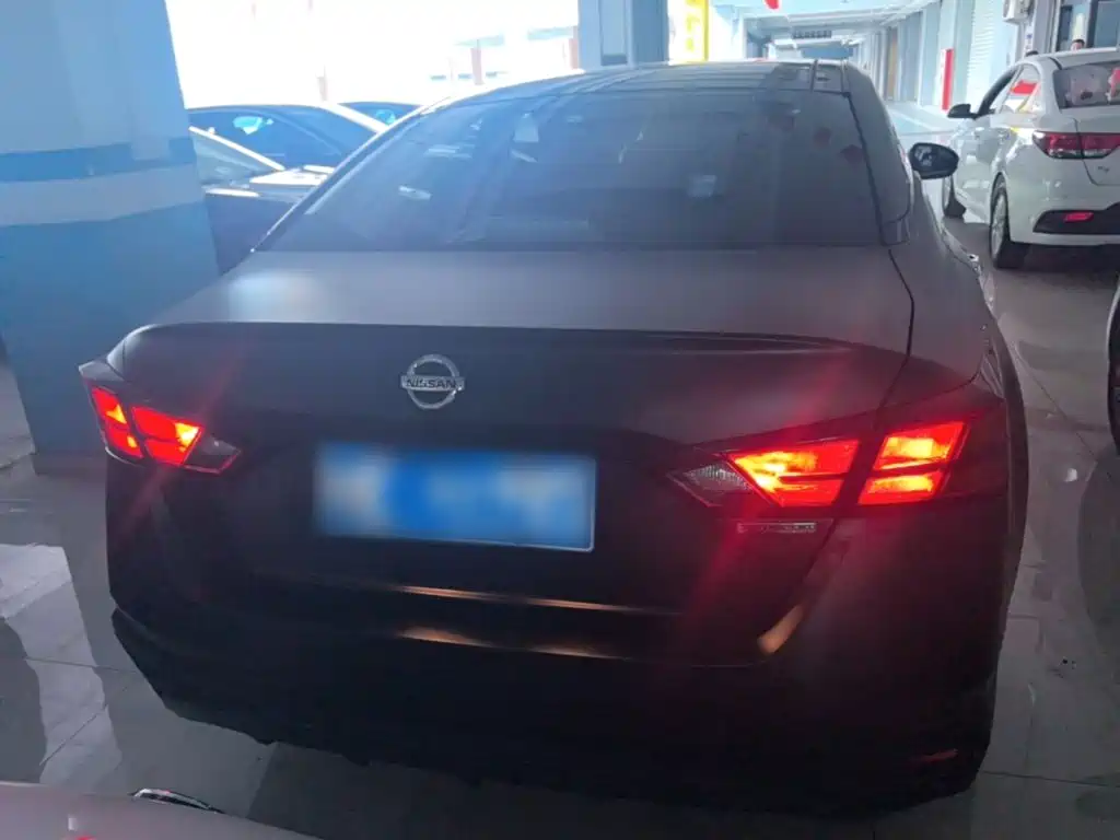 Teana 2.0 L XL Comfort