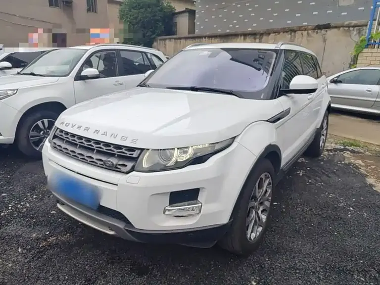 Land Rover Range Rover Evoque 2.0 T 5-door Style