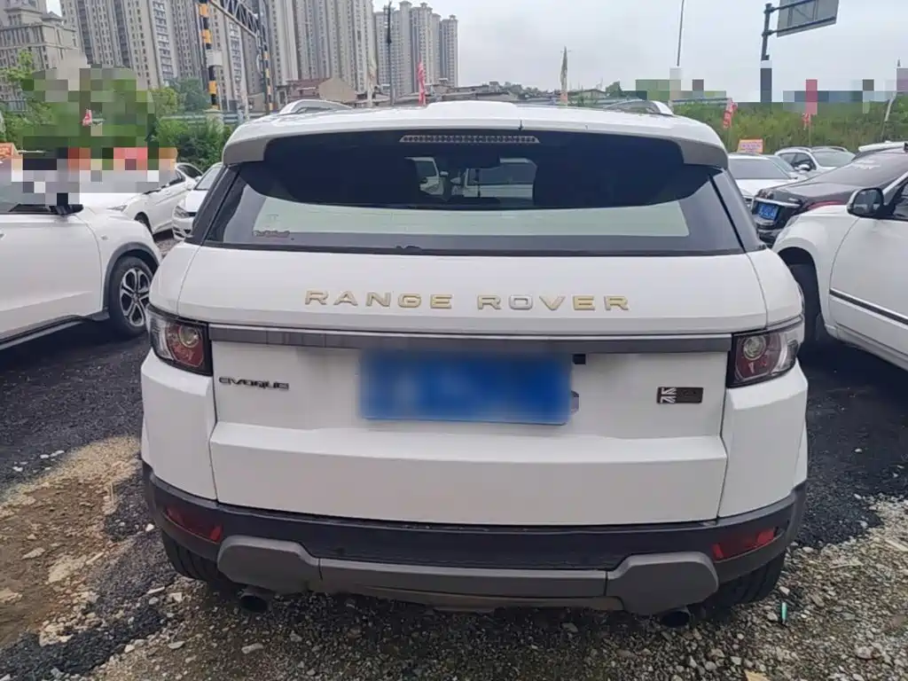Range Rover Evoque 2.0 T 5-door Style