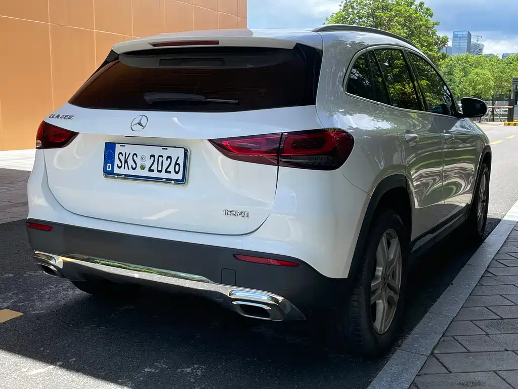 Mercedes-Benz GLA Facelift GLA 200