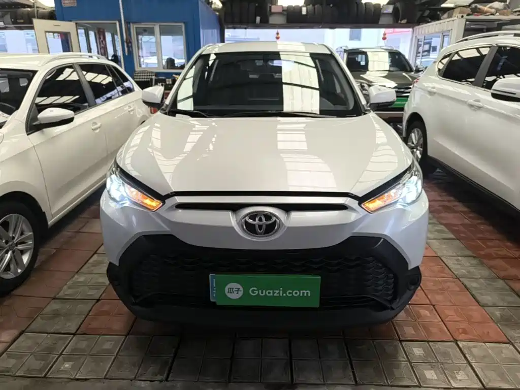 Frontlander 2.0 L CVT Elite