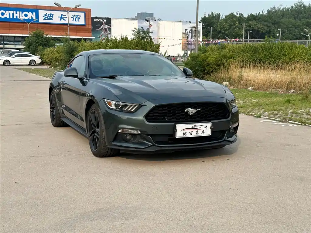 Mustang 2.3 T Performance
