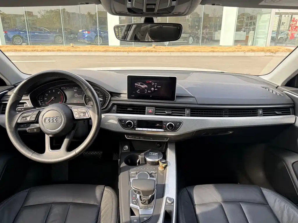 Audi A4 L 40 TFSI Fashion