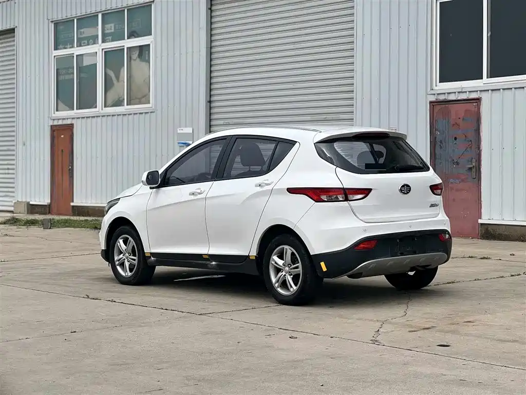 Junpai D60 骏派D60 2016款 1.5 L 手动标准型