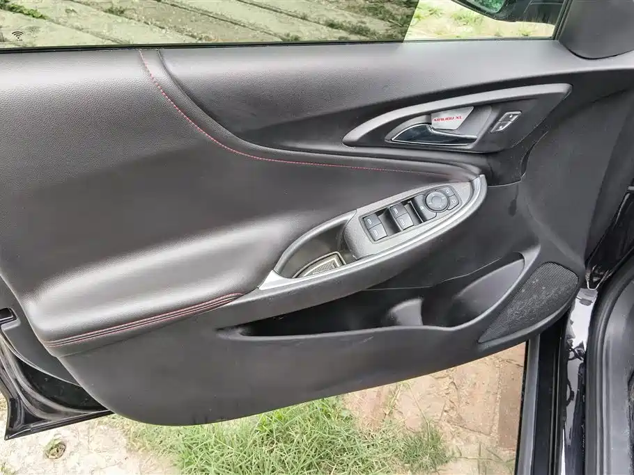 Malibu XL Redline 550 T Auto Sharp Dynamic