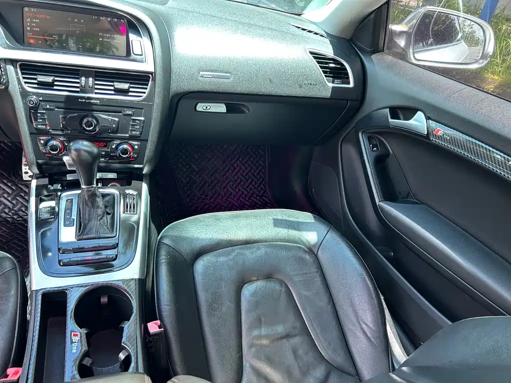 Audi A5 (Import) 奥迪A5进口 2012款 2.0 TFSI Coupe quattro