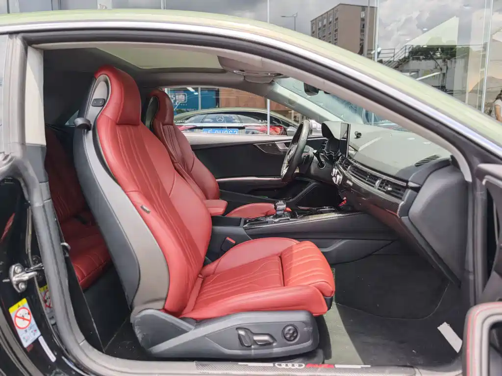 Audi A5 (Import) 奥迪A5(进口) 2021款 Sportback 45 TFSI quattro 臻选动感型