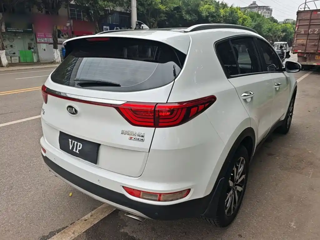 Kia KX5 1.6 T Auto 2 WD DLX