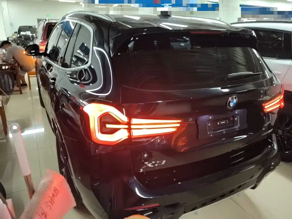 BMW X3 xDrive25 i M Sport Package