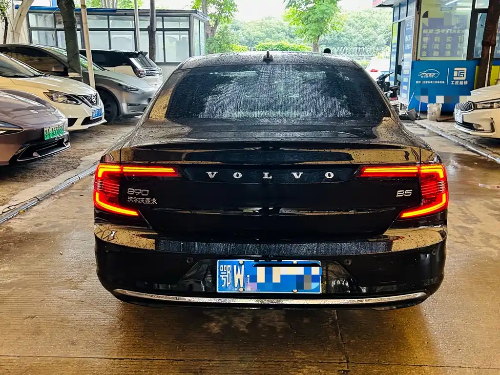 Volvo S90 B5 Smart Ease Luxury
