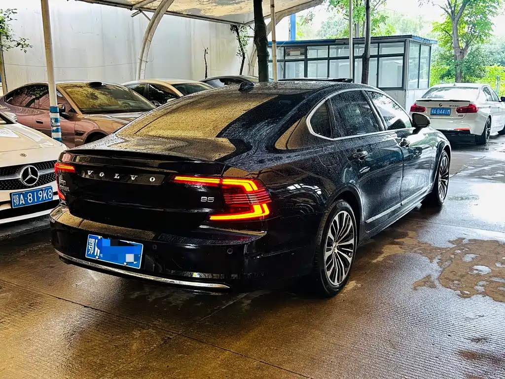 Volvo S90 B5 Smart Ease Luxury