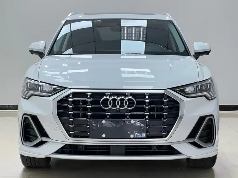 Audi Q3 35 TFSI Fashion Dynamic