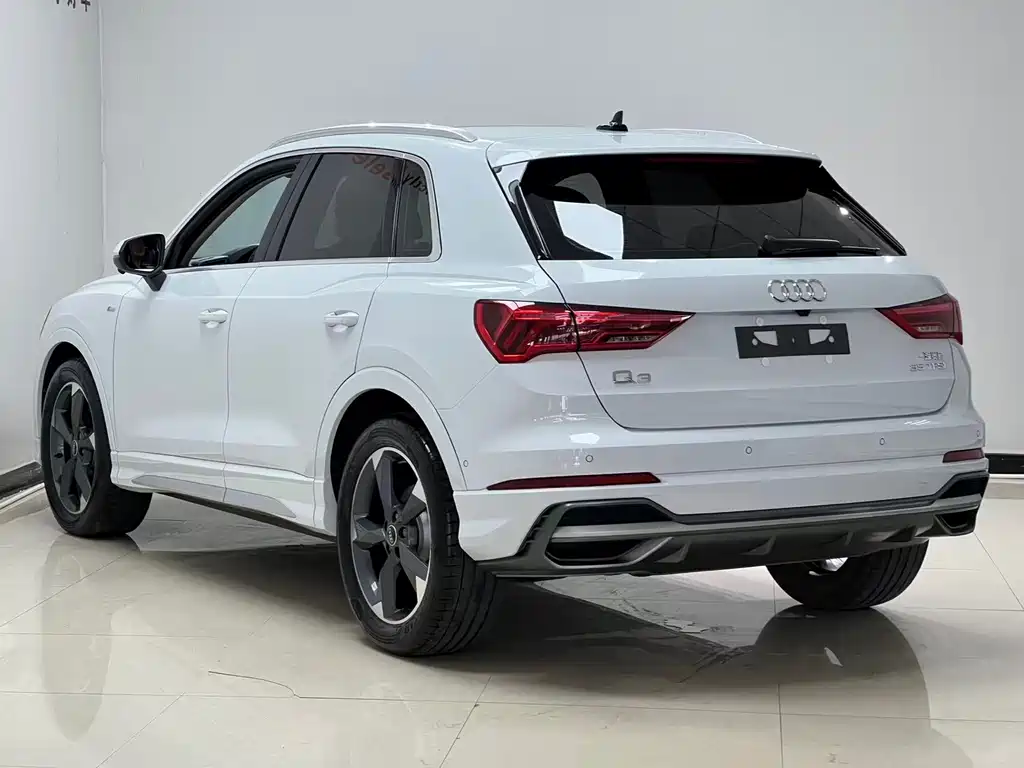 Audi Q3 35 TFSI Fashion Dynamic
