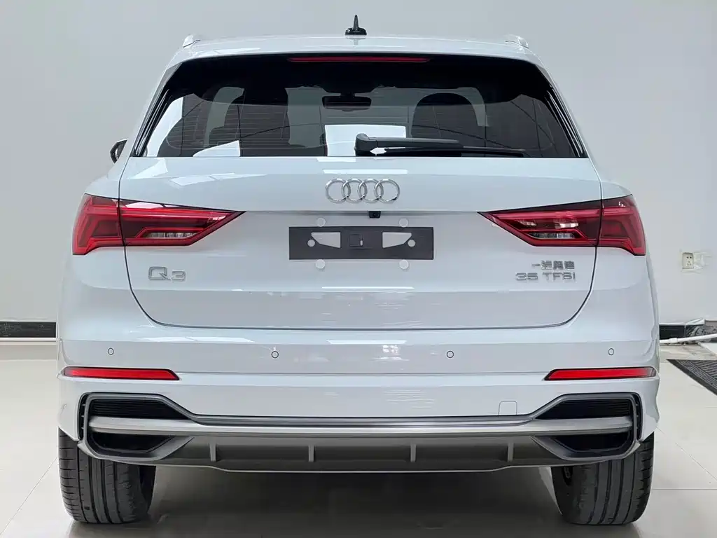 Audi Q3 35 TFSI Fashion Dynamic