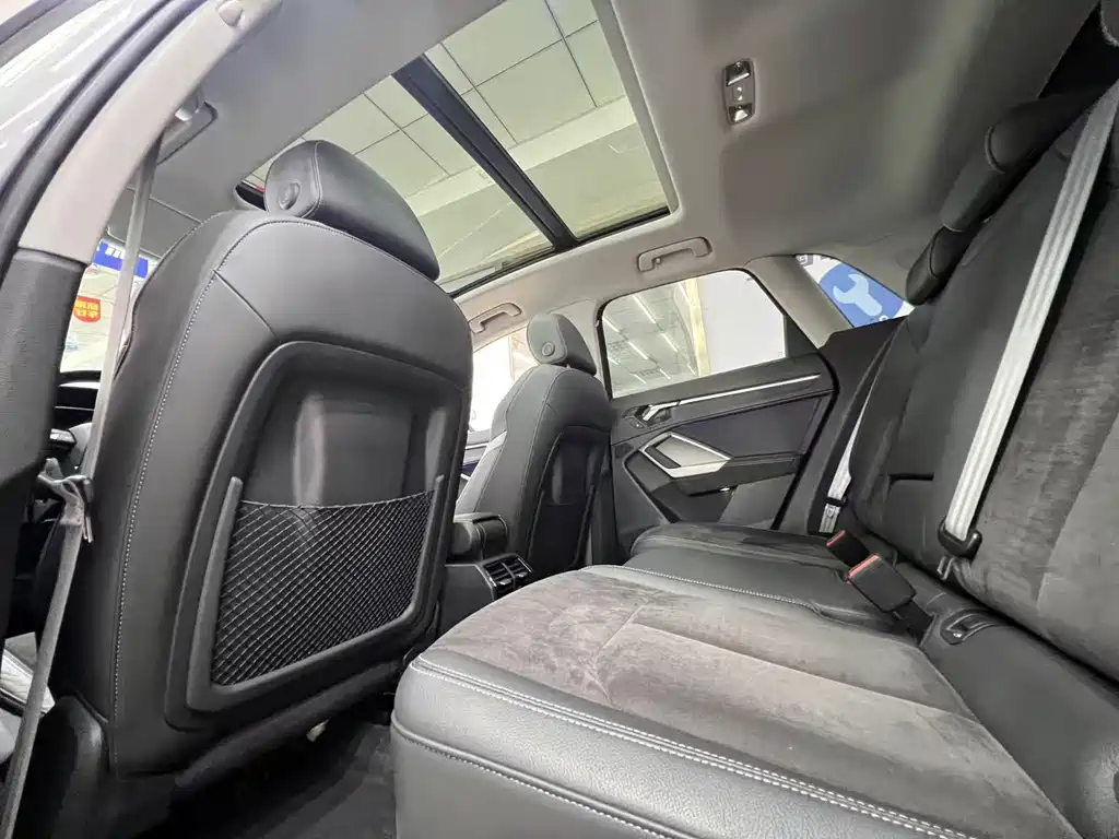 Audi Q3 35 TFSI Fashion Dynamic