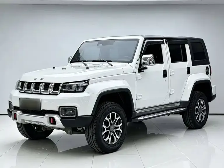 BAIC BJ40 2.0 T Auto 4 WD City Hunter Swordsman