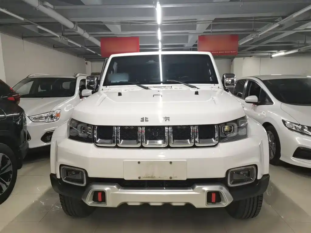 BAIC BJ40 2.0 T Auto 4 WD City Hunter Swordsman