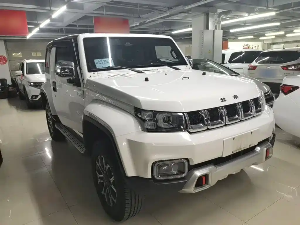 BAIC BJ40 2.0 T Auto 4 WD City Hunter Swordsman