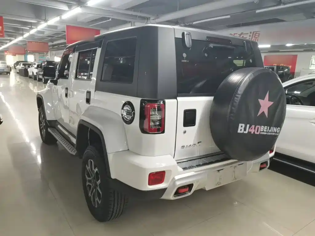BAIC BJ40 2.0 T Auto 4 WD City Hunter Swordsman