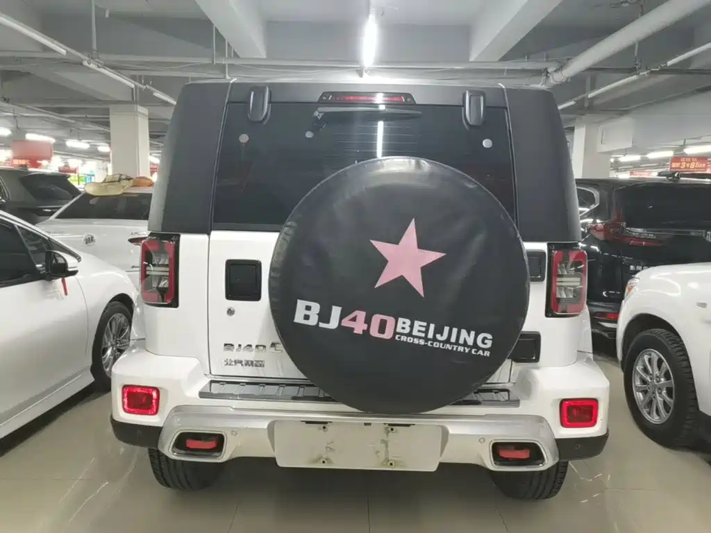 BAIC BJ40 2.0 T Auto 4 WD City Hunter Swordsman