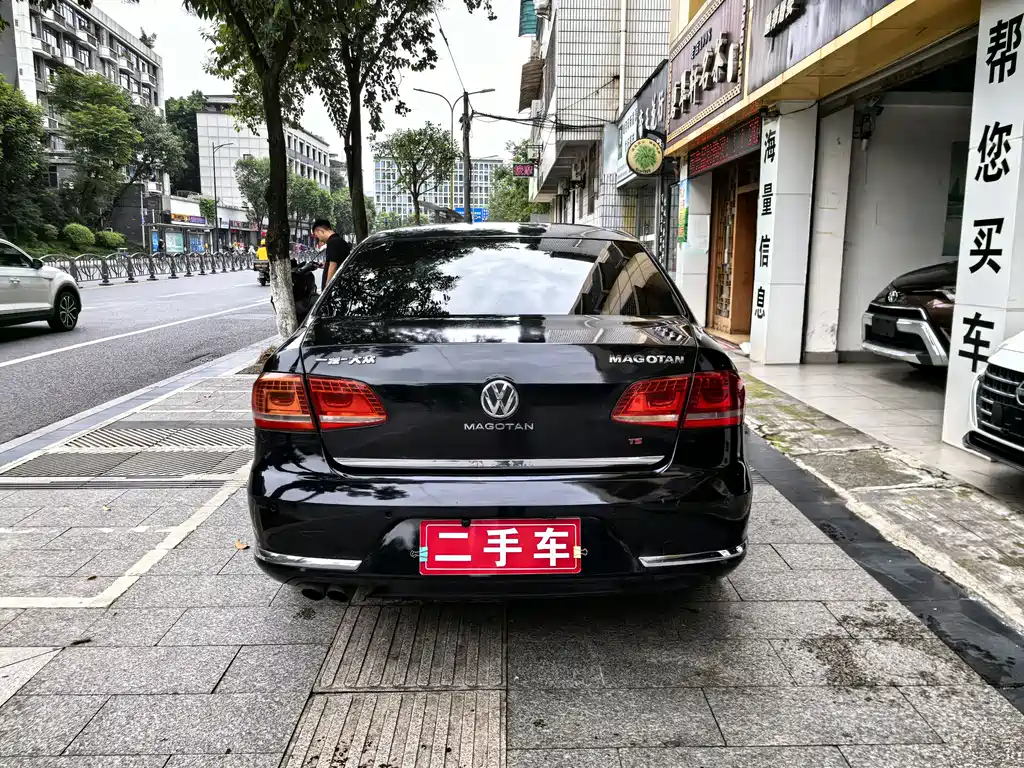 Magotan 迈腾 2012款 改款 2.0 TSI 至尊型