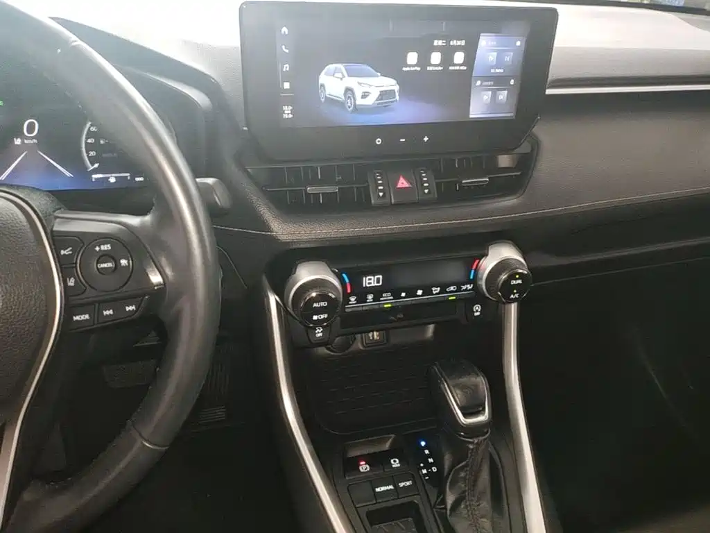 Wildlander 2.0 L CVT 2 WD Luxury PLUS