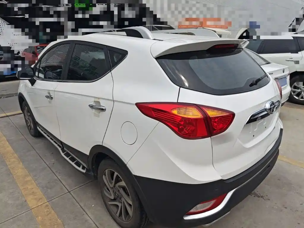 Refine S3 1.5 L Manual Luxury Smart