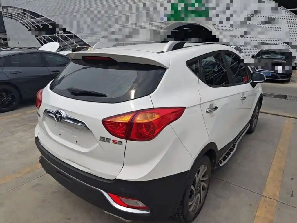 Refine S3 1.5 L Manual Luxury Smart