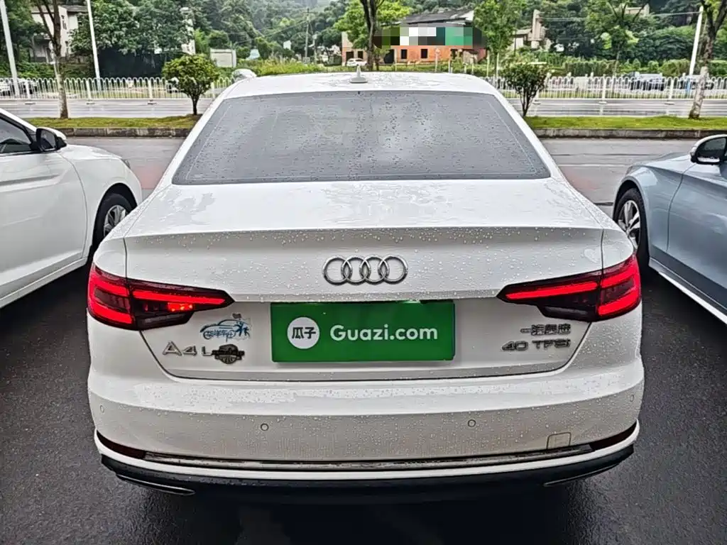 Audi A4 L 40 TFSI Progressive CN-VI