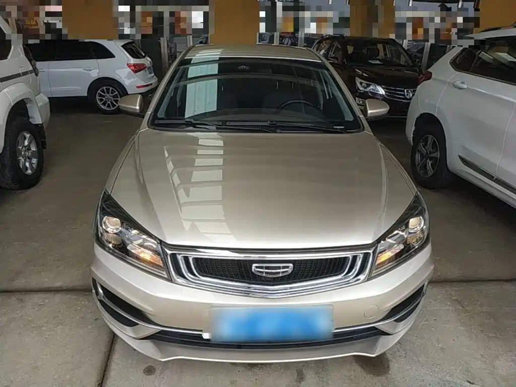 Emgrand Commander 1.5 L CVT Luxury CN-VI
