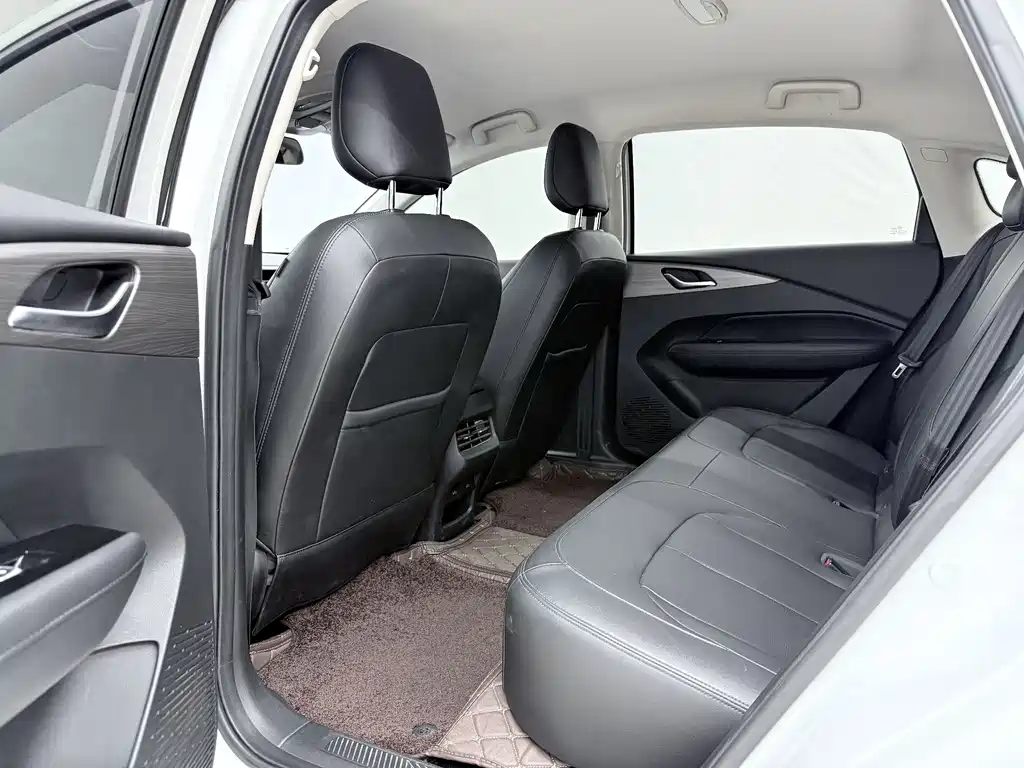 Wuling Starlight 70 Standard
